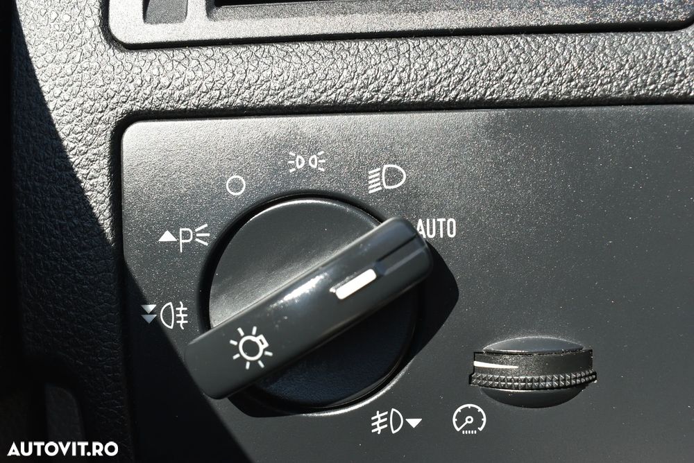 Ford Kuga 2.0 TDCi 4WD Powershift Trend - 14