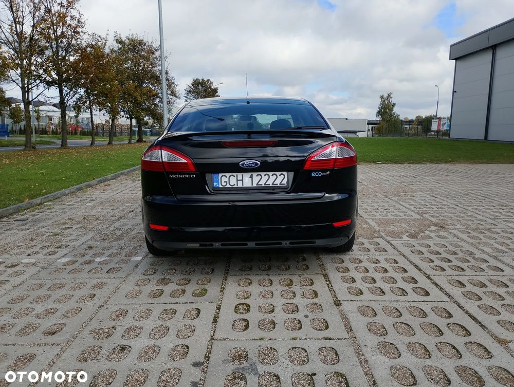 Ford Mondeo 1.8 TDCi Titanium - 10