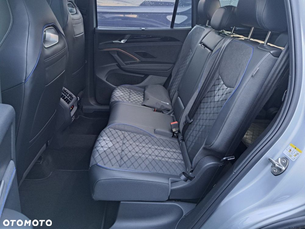 Volkswagen Tayron 2.0 TDI SCR 4Mot R-Line Plus DSG - 10