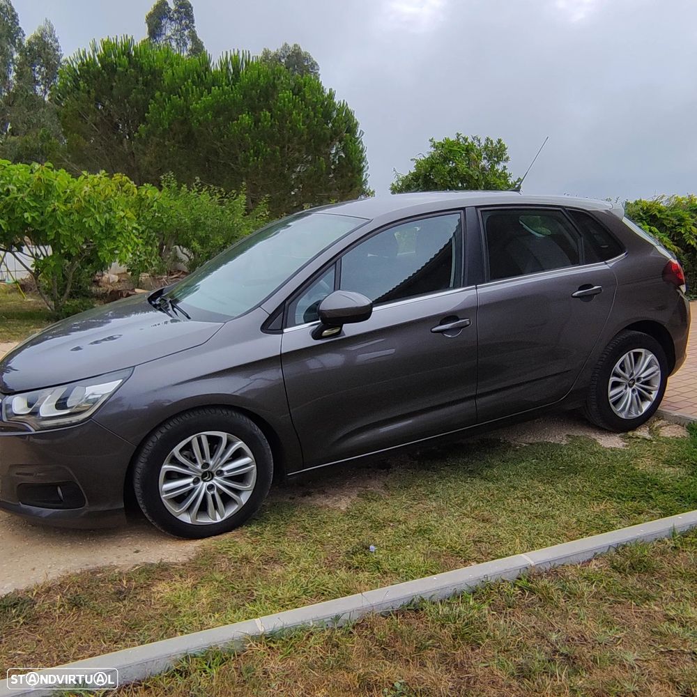 Citroën C4 1.6 BlueHDi Feel EAT6 - 2