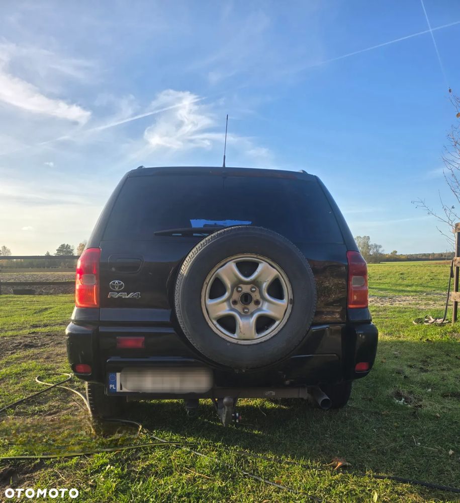 Toyota RAV4 - 3