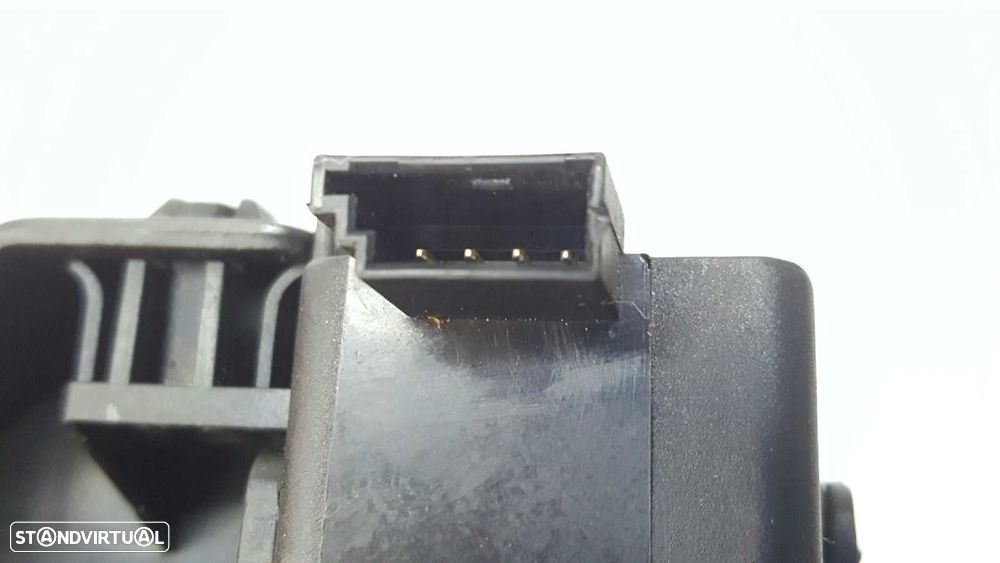 FECHADURA DA MALA BMW SERIE 1 BERLINA (E81/E87) 118D - 4