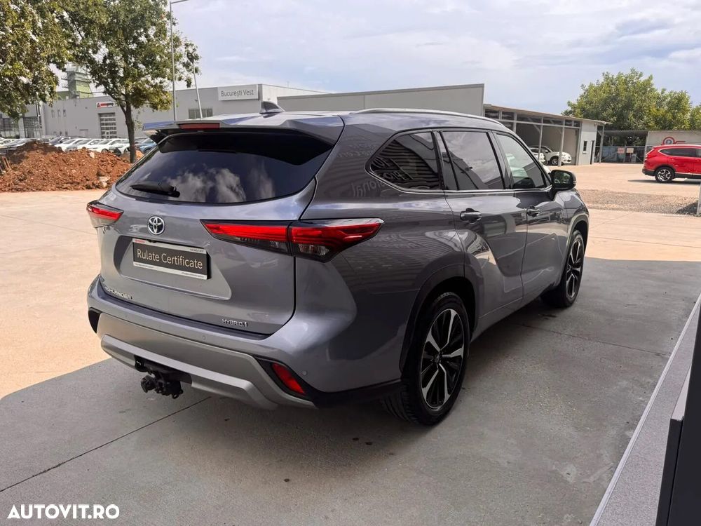 Toyota Highlander 2.5 L Dynamic Force 248CP Luxury Metallic - 8