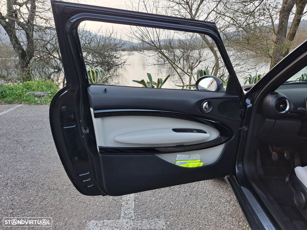 MINI Paceman Cooper D - 11