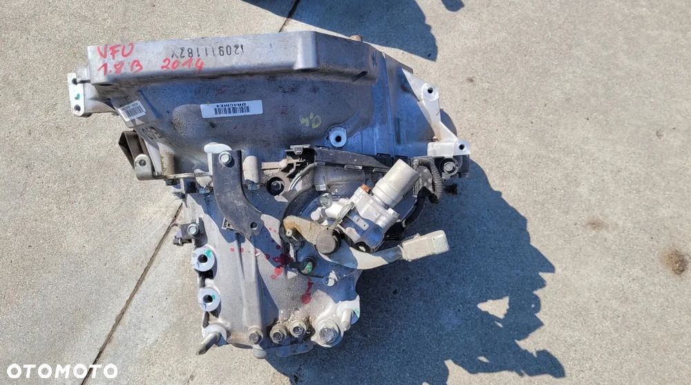 Skrzynia biegów HONDA CIVIC UFO 1.8 benzyna 2014r DR4CME4 4CE4