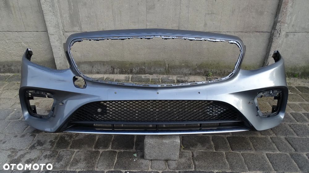 MERCEDES E-KLASA AMG W213 - zderzak przedni