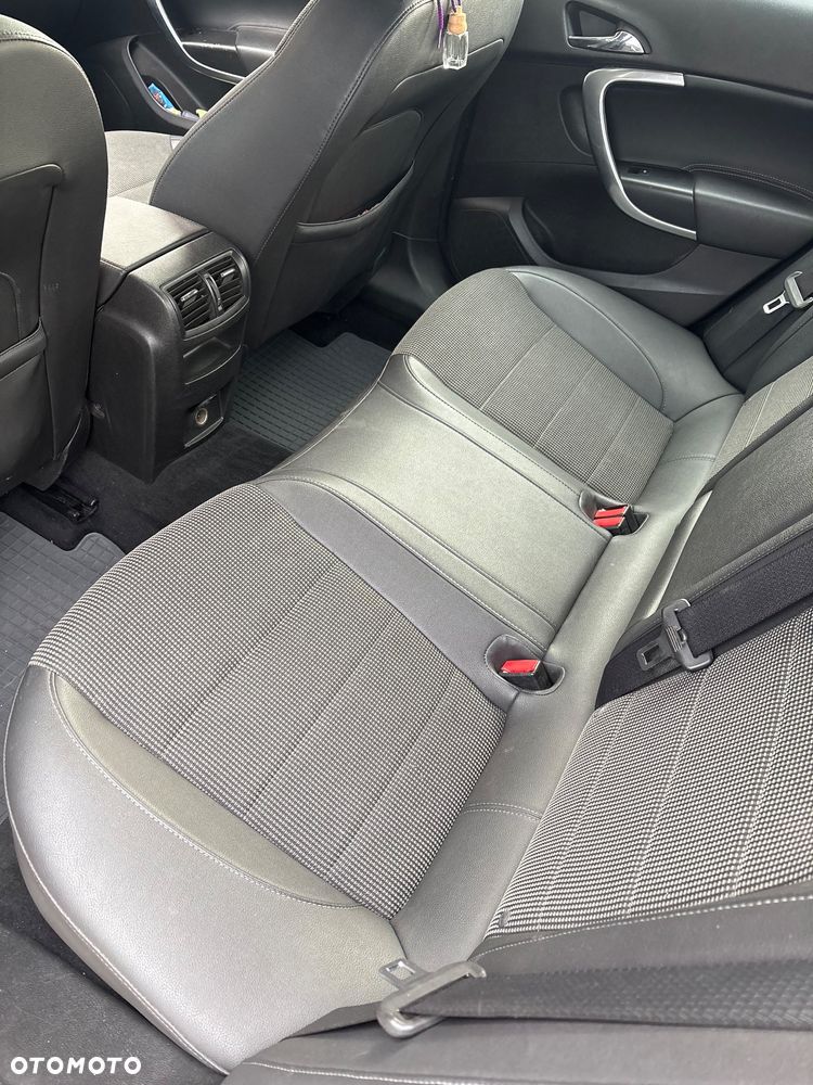 Opel Insignia 1.6 T Cosmo - 12