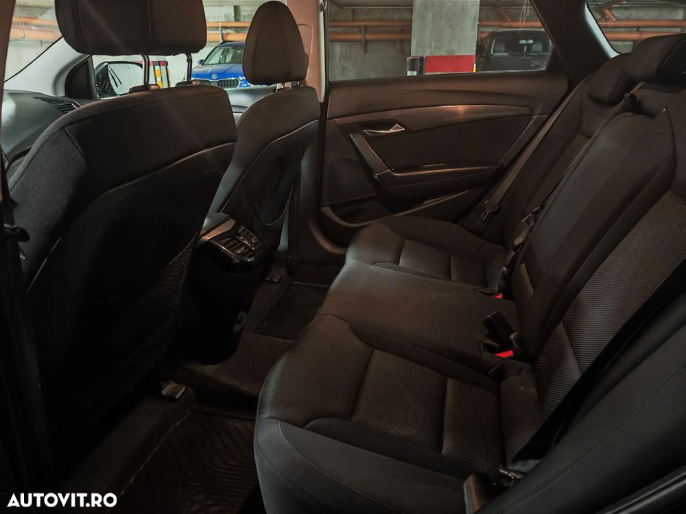 Hyundai i40 1.7 CRDI DPF Exclusive - 11