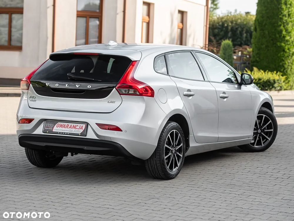 Volvo V40 D2 Kinetic - 14