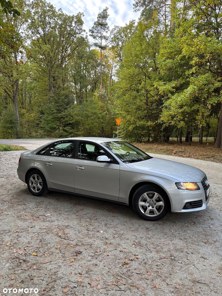 Audi A4 Limousine