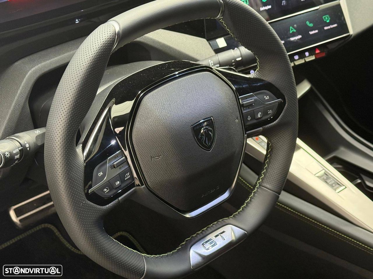 Peugeot 408 - 12