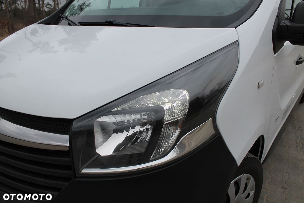 Opel Vivaro - 13