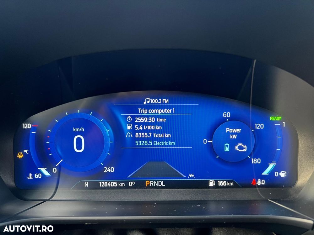 Ford Kuga - 15