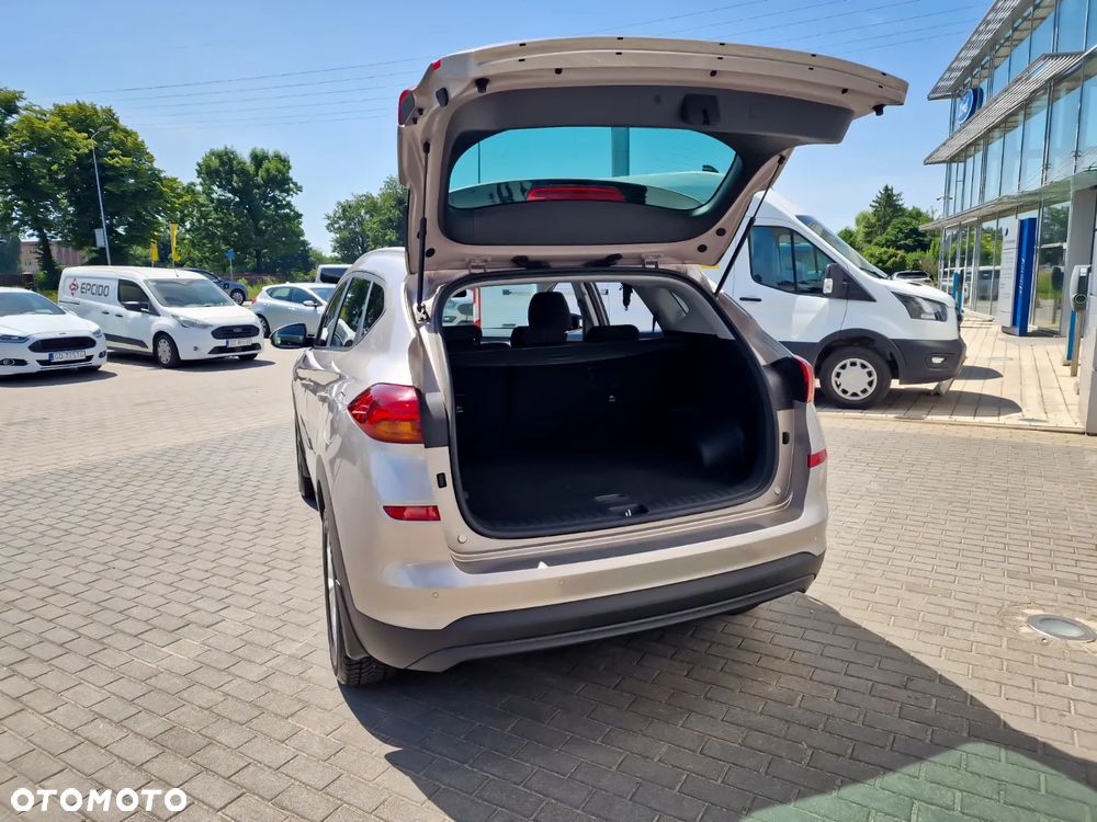 Hyundai Tucson 1.6 GDi Comfort 2WD - 21
