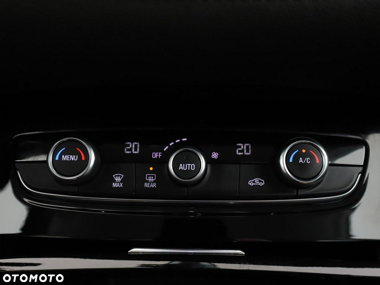 Opel Grandland X 1.2 Start/Stop Business Edition - 25