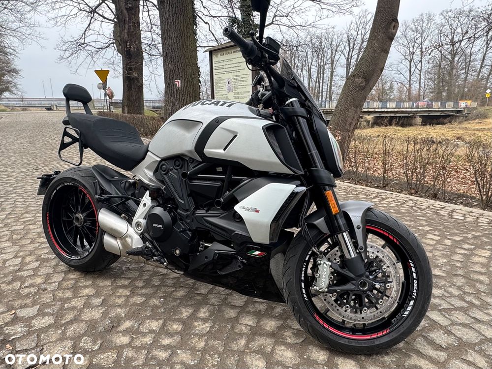 Ducati Diavel - 11