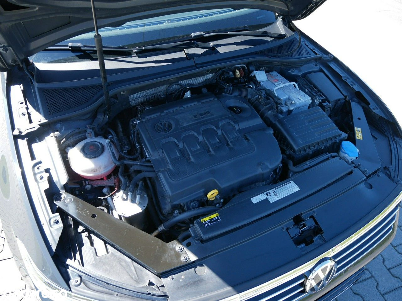 Volkswagen Passat Variant 2.0 TDI (BlueMotion Technology) Comfortline - 31