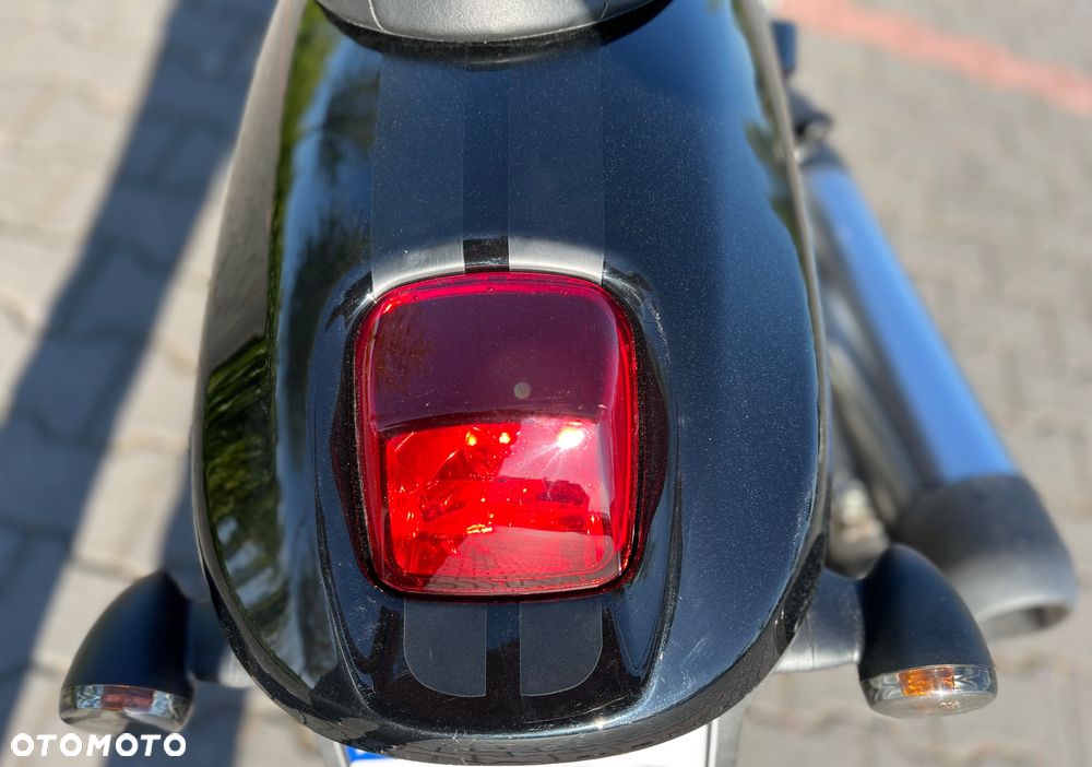 Harley-Davidson V-Rod Night Rod - 21