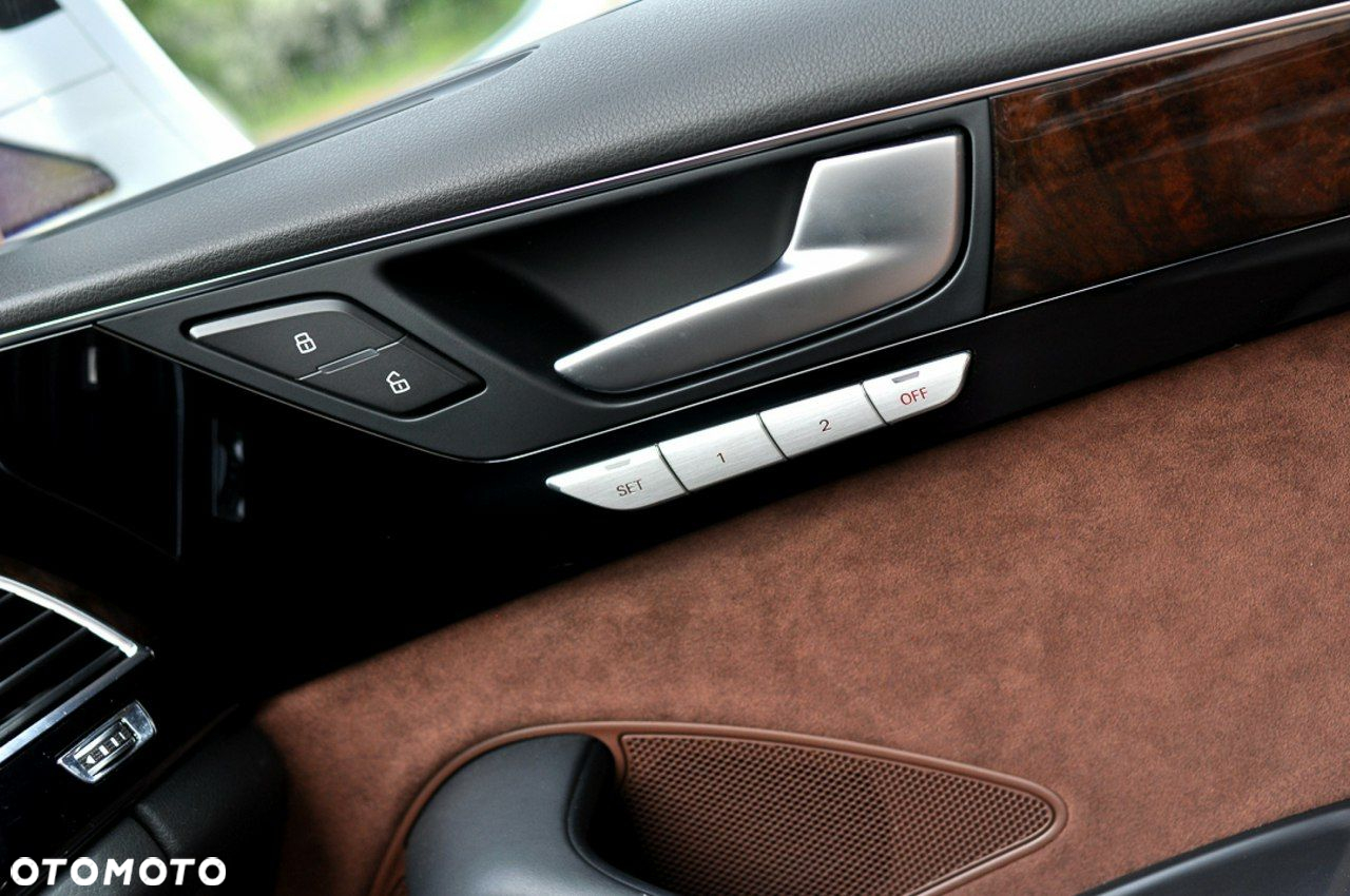 Audi A8 - 19