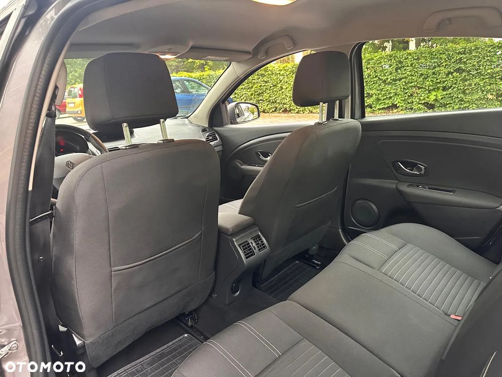 Renault Fluence - 14