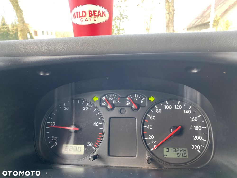 Volkswagen Transporter T4 - 10