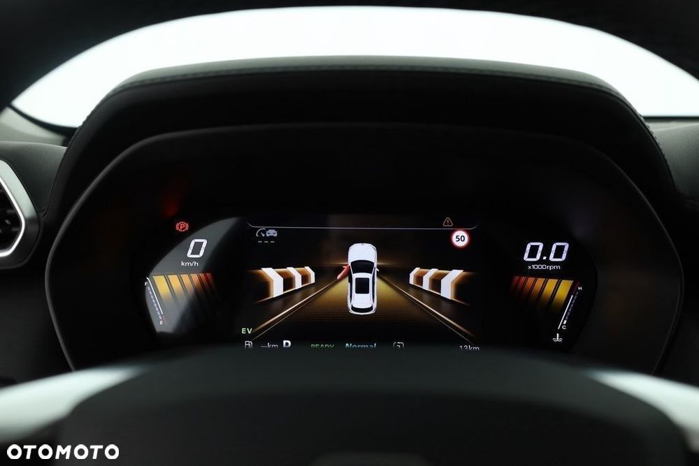 MG ZS 1.5 HEV+ Exclusive - 16