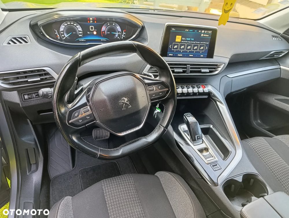 Peugeot 5008 - 13