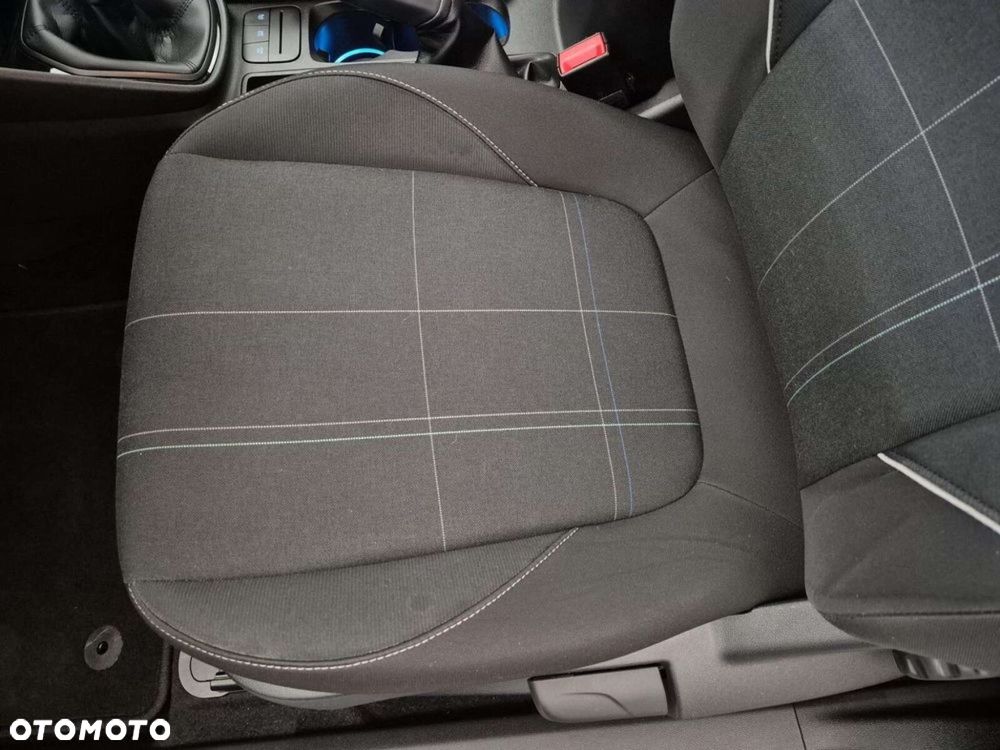 Ford Fiesta - 10