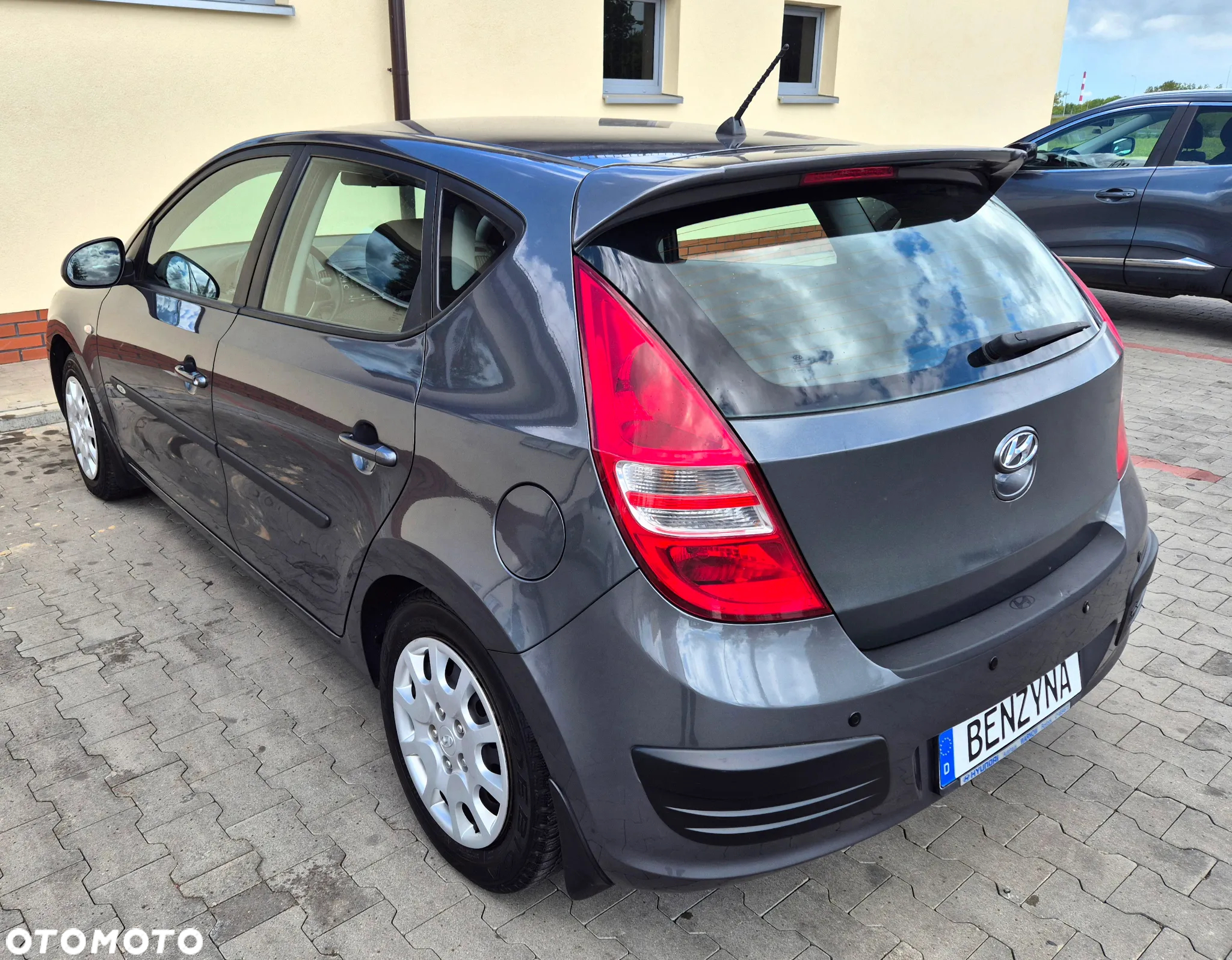 Hyundai i30 1.4 Classic + - 4