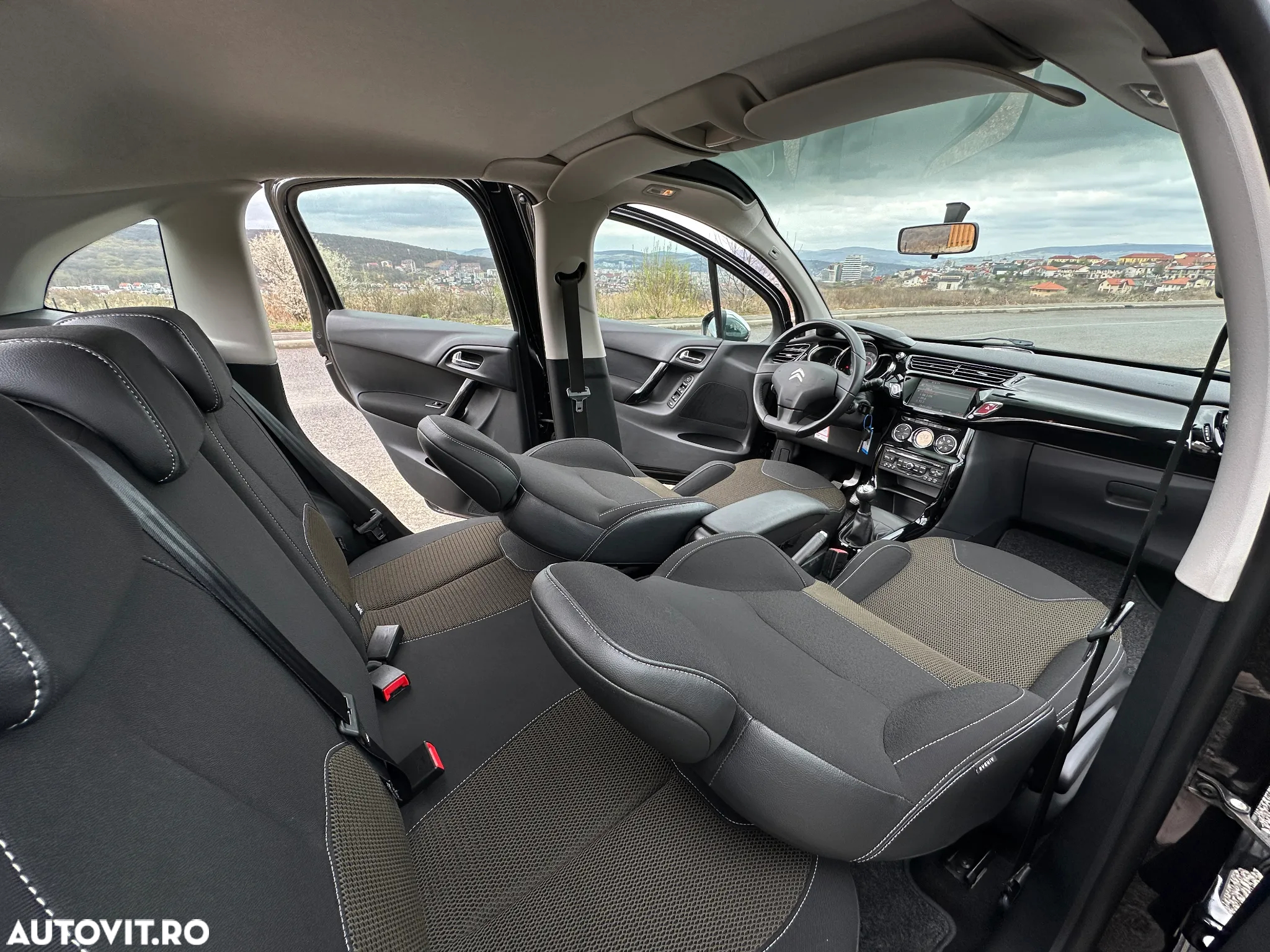 Citroën C3 e-HDi 90 FAP Exclusive - 5