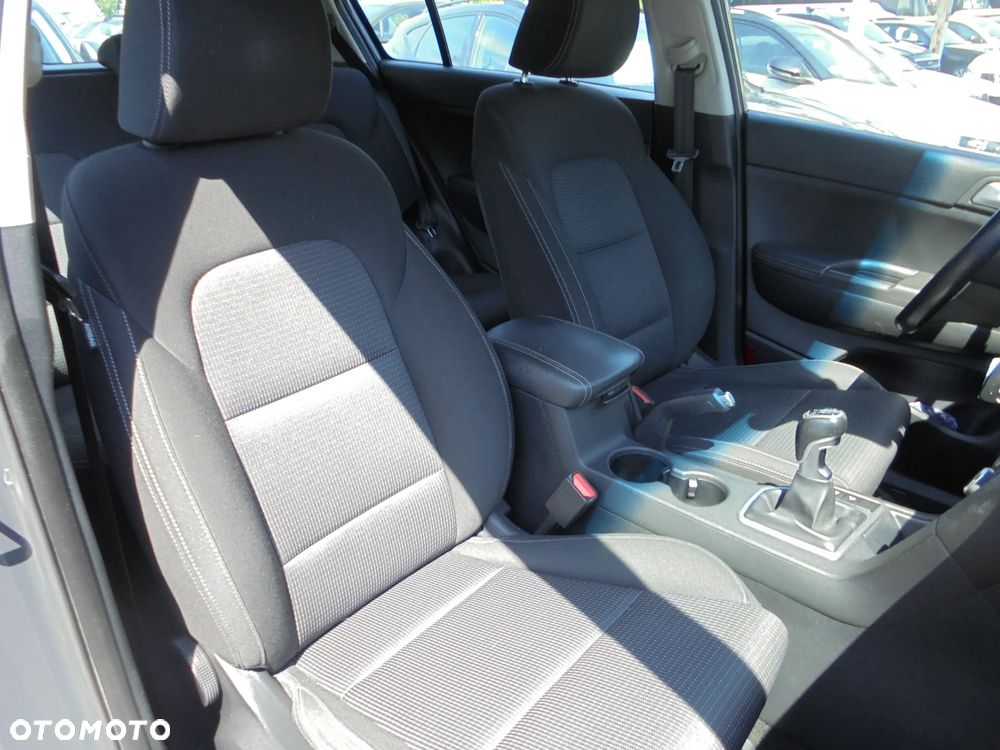 Kia Sportage 1.6 GDI 2WD DREAM-TEAM EDITION - 15