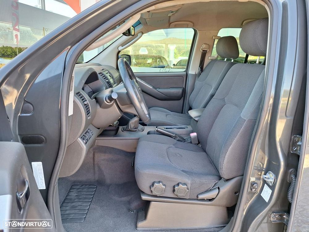 Nissan Navara 2.5 dCi CD SE Comfort - 8