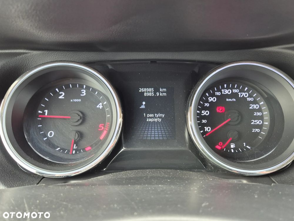 Renault Latitude 2.0 dCi Expression - 12