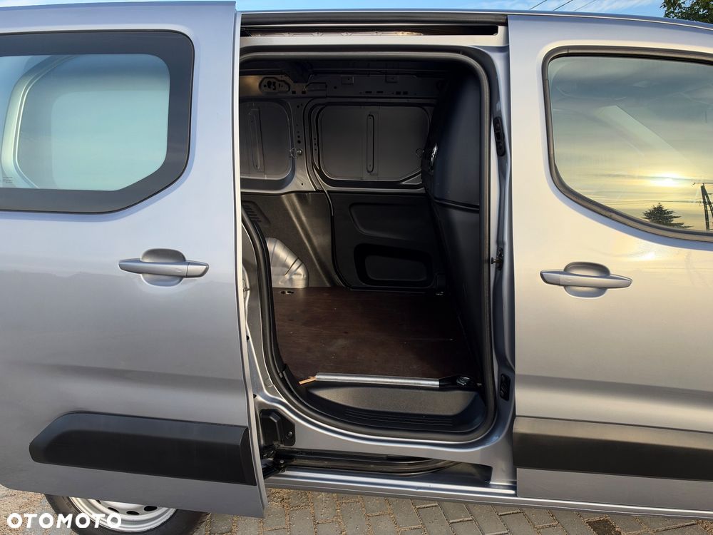 Opel Combo XL S&S 2,3t (bryg.) - 19