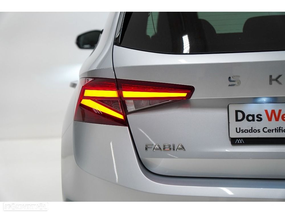 Skoda Fabia 1.0 TSI Selection DSG - 7
