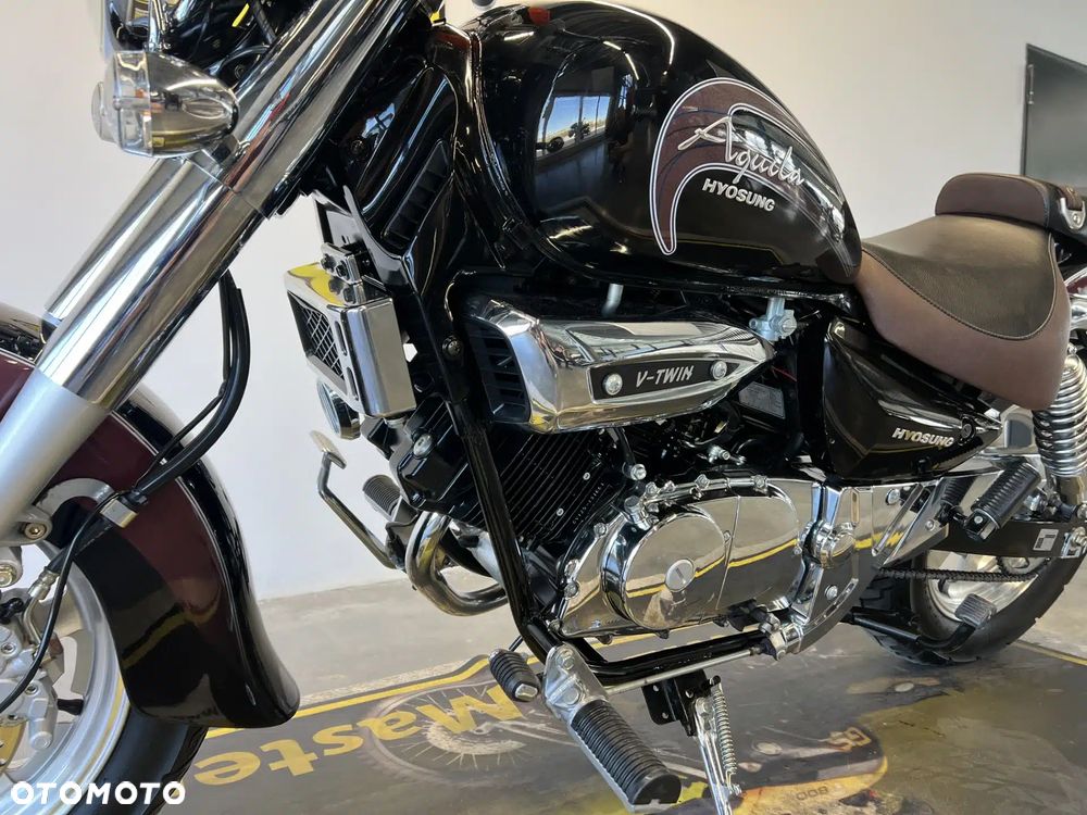 Hyosung GV - 9