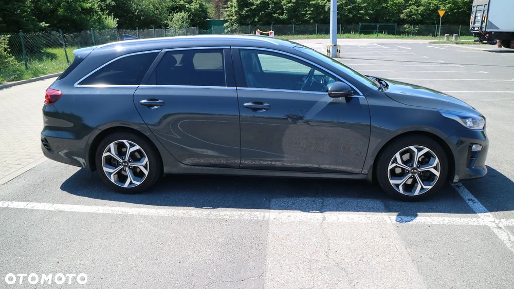 Kia Ceed 1.5 T-GDI L Business Line DCT - 19