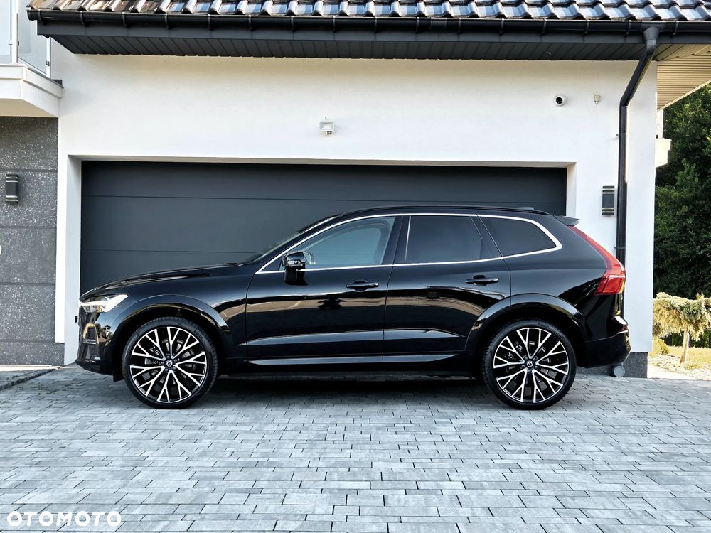 Volvo XC 60 B4 B Momentum Pro - 2