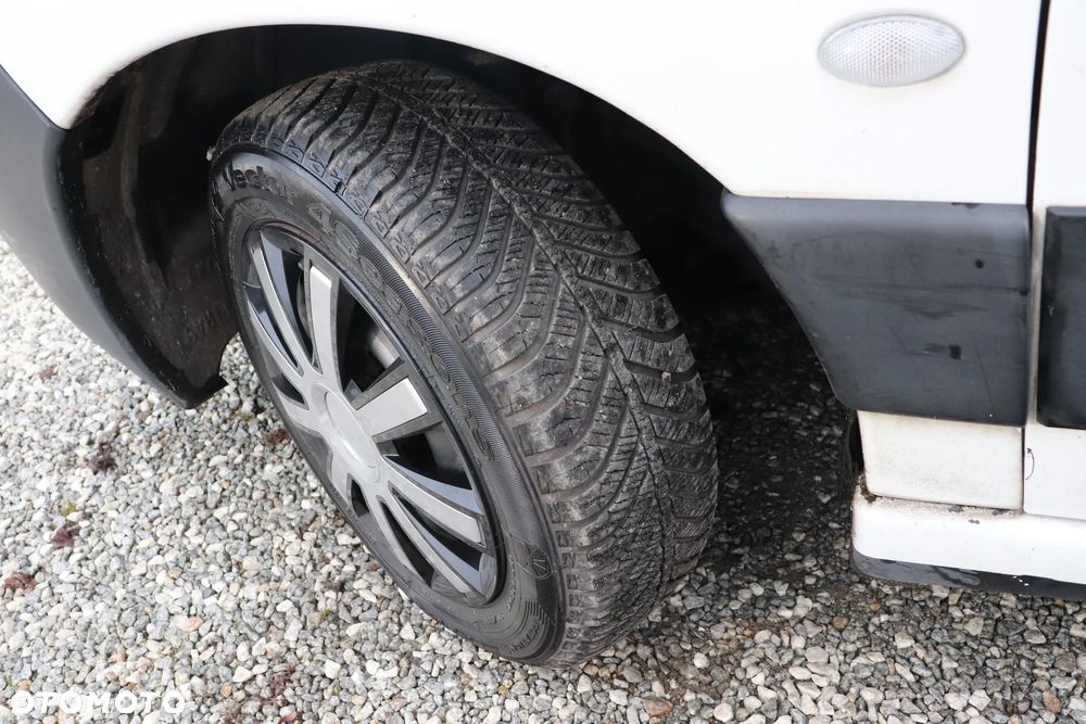 Citroën BERLINGO - 10