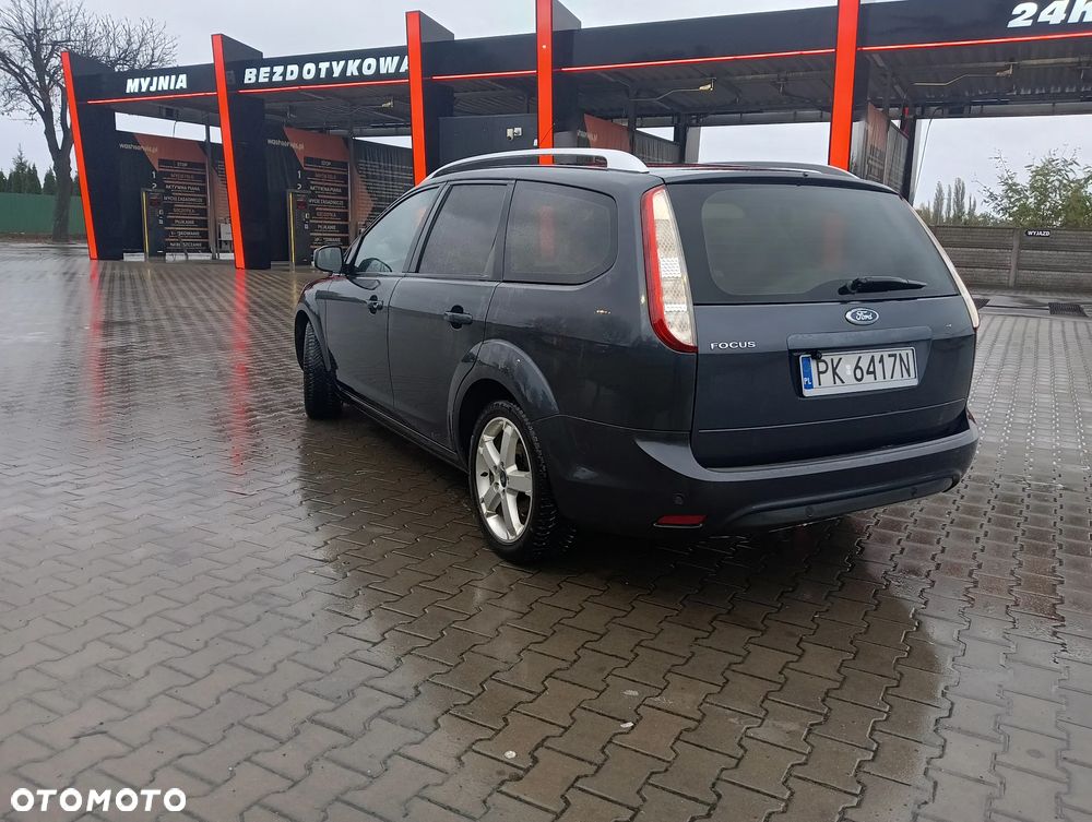 Ford Focus 1.6 Titanium - 6