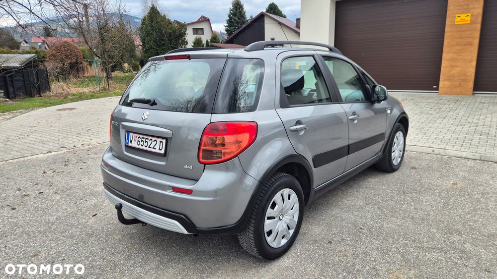 Suzuki SX4 - 4
