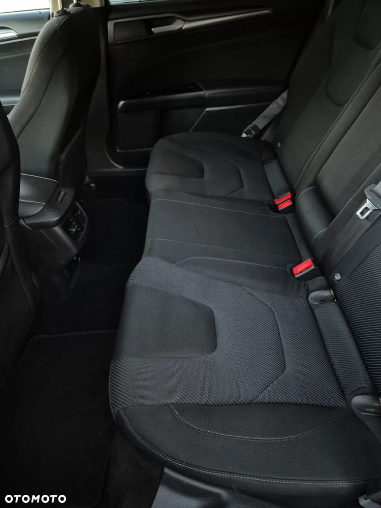 Ford Mondeo 2.0 TDCi Start-Stopp Titanium - 11