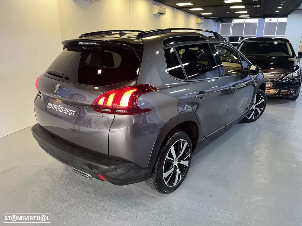 Peugeot 2008 1.2 PureTech GT Line — fotografia 14