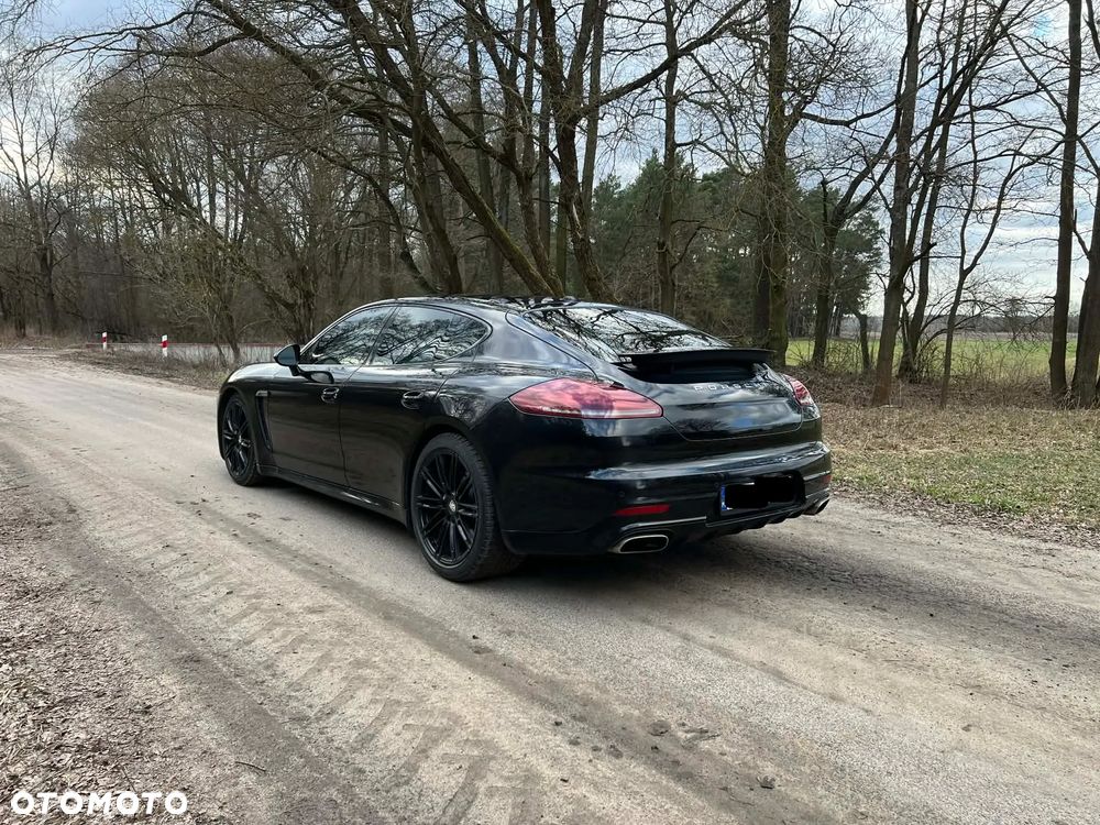 Porsche Panamera Edition - 15