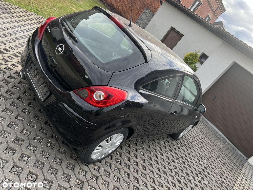 Opel Corsa - 3