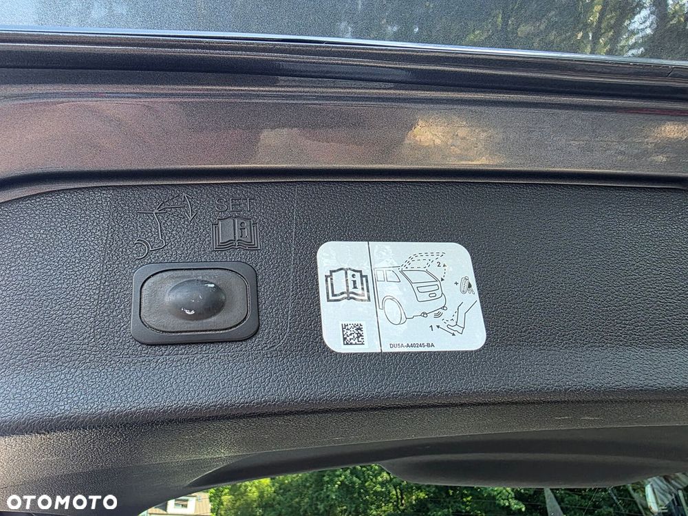 Ford Kuga - 19