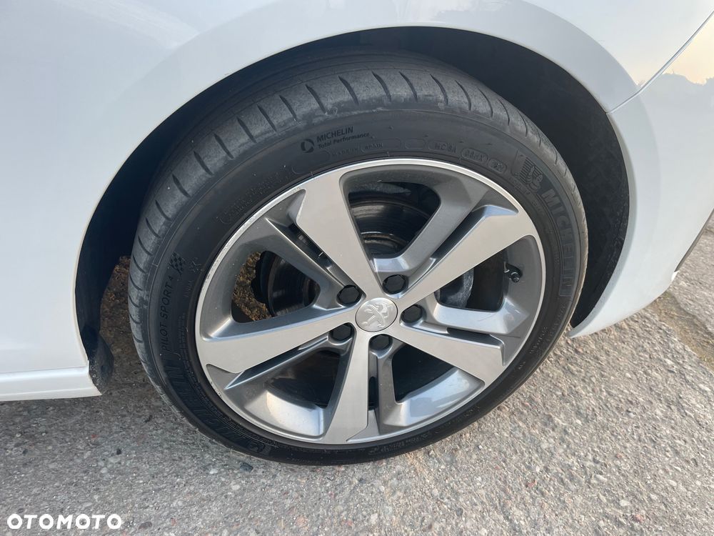 Peugeot 308 BlueHDi 130 Stop & Start Allure - 5