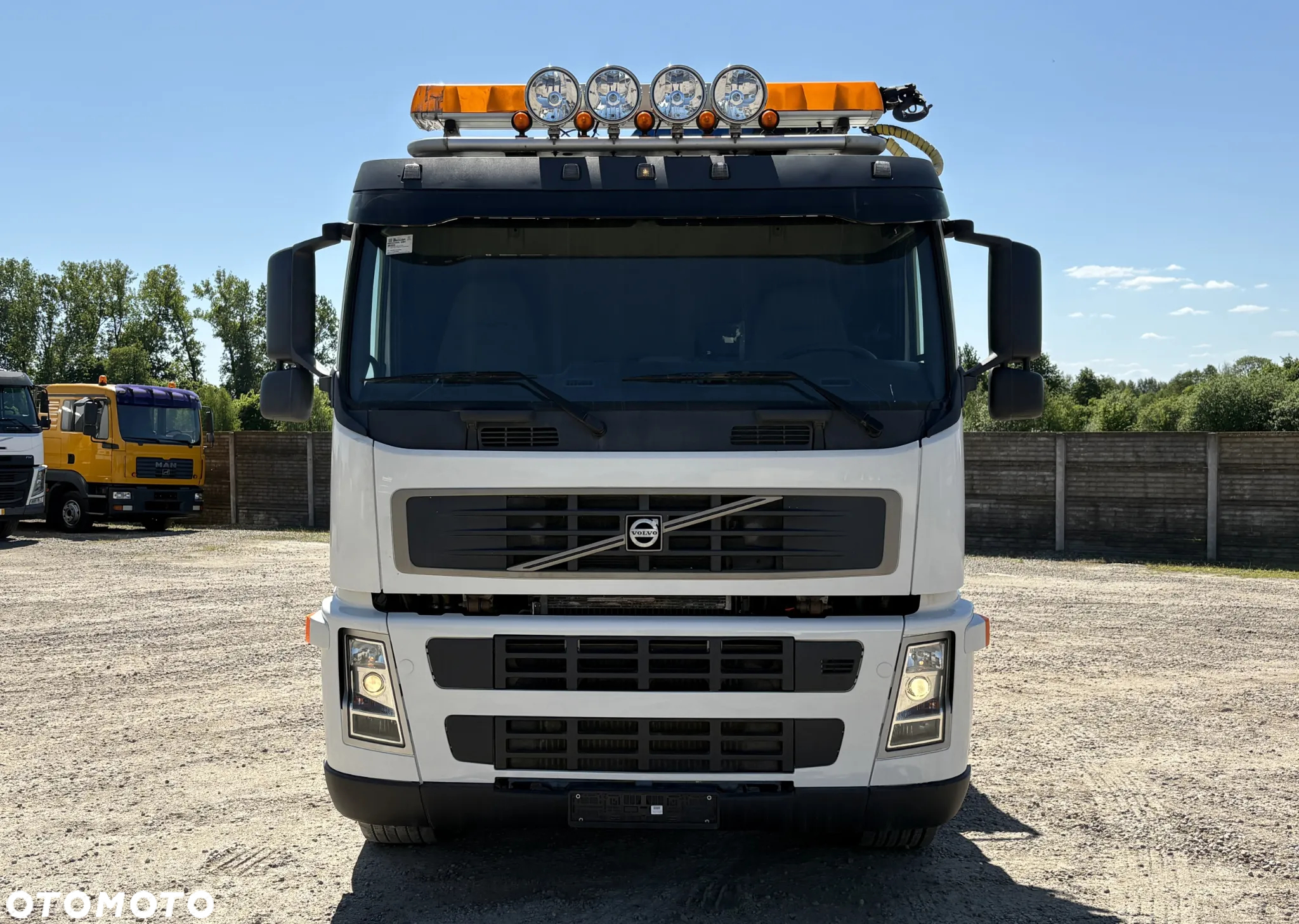 Volvo FM - 6x2 HDS Palfinger PK 23002 - 2