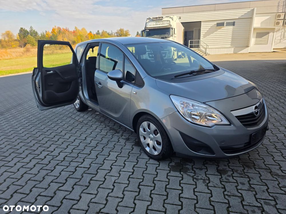 Opel Meriva 2013 photo 3