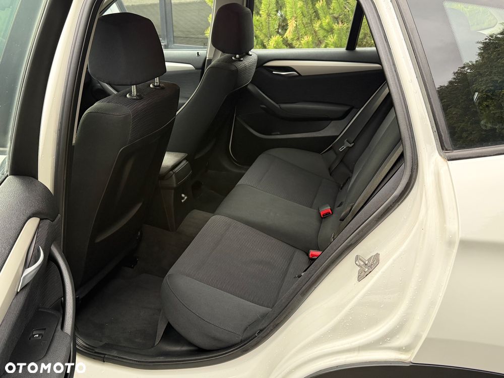 BMW X1 xDrive20d - 9